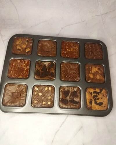 Assorted eggless browines